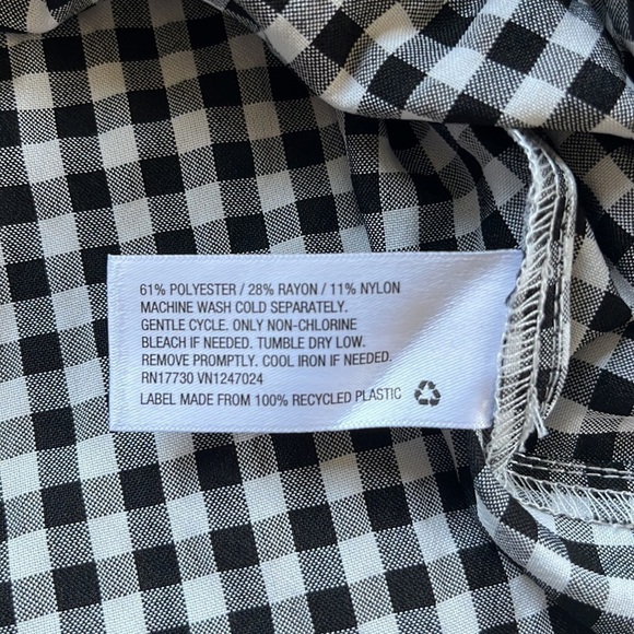 A NEW DAY Popover Top in Black/White Gingham NWT Small - Picture 10 of 13